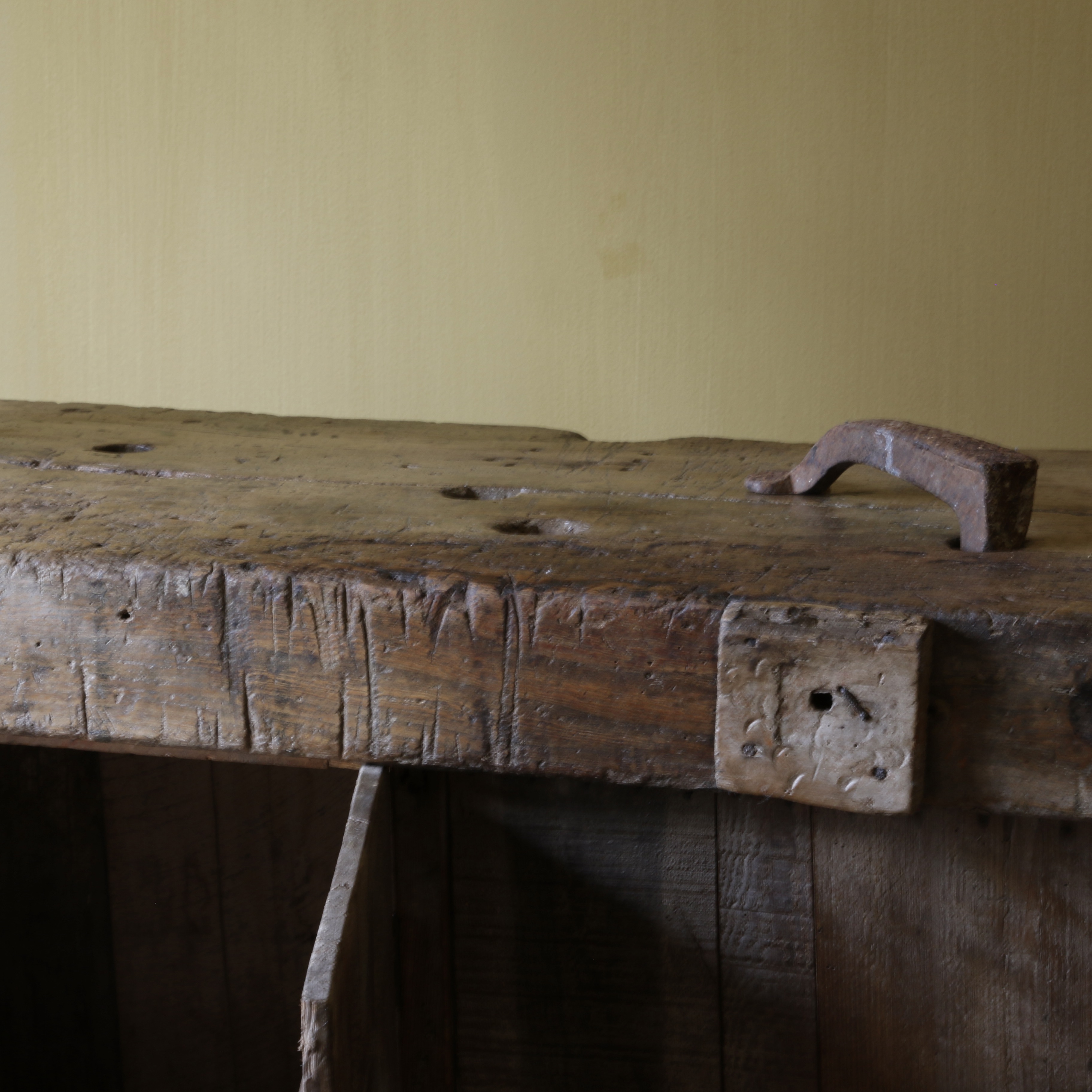 French Workbench
